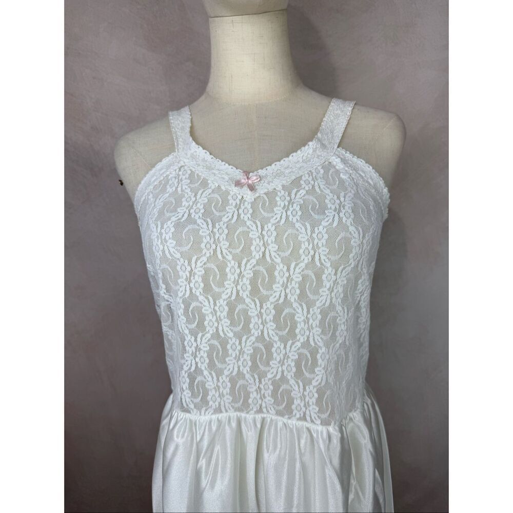 Vintage Basic Image White Lace Size Large Slip Nightgown Baby Doll Lingerie - Picture 2 of 6